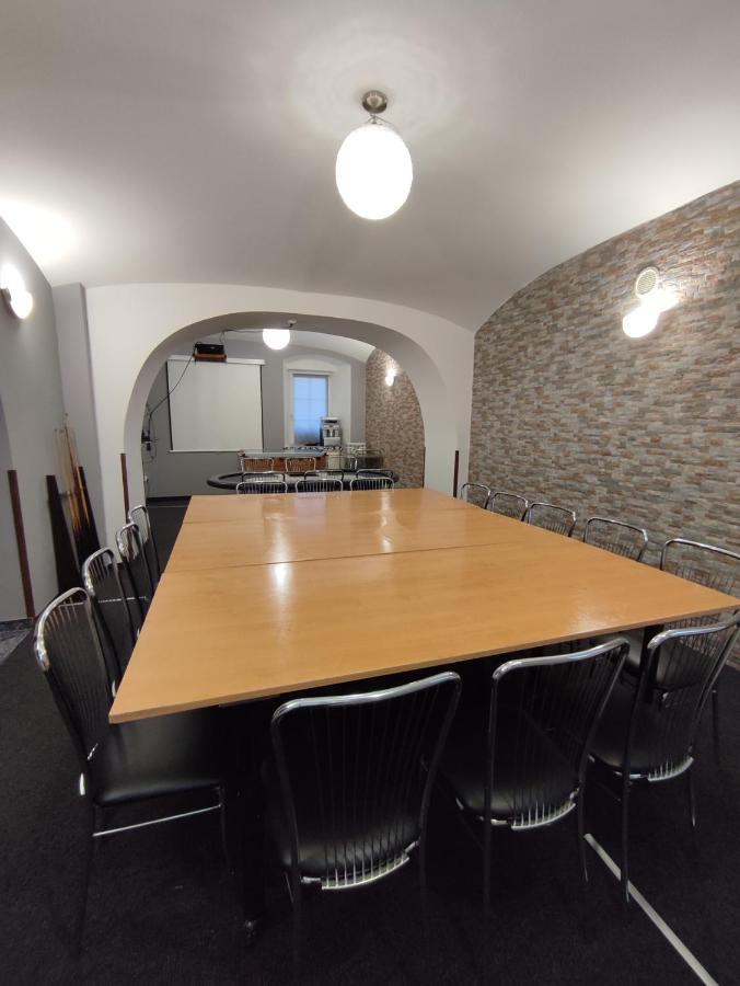 Hotel Bohemia Excellent Klášterec nad Ohří Bagian luar foto