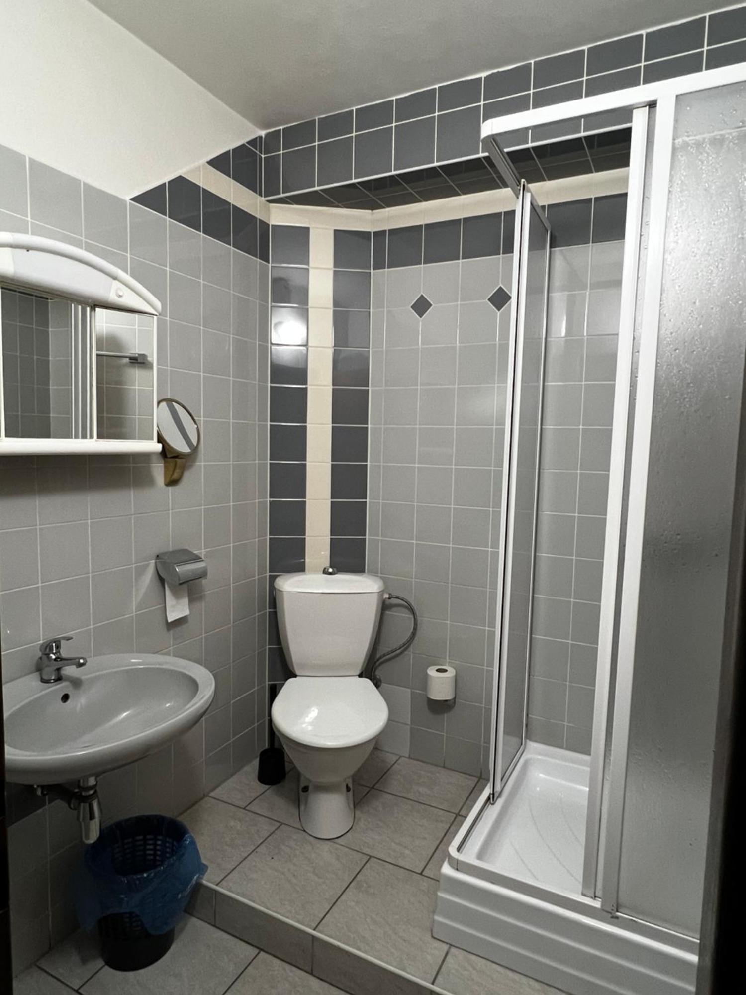 Hotel Bohemia Excellent Klášterec nad Ohří Bagian luar foto