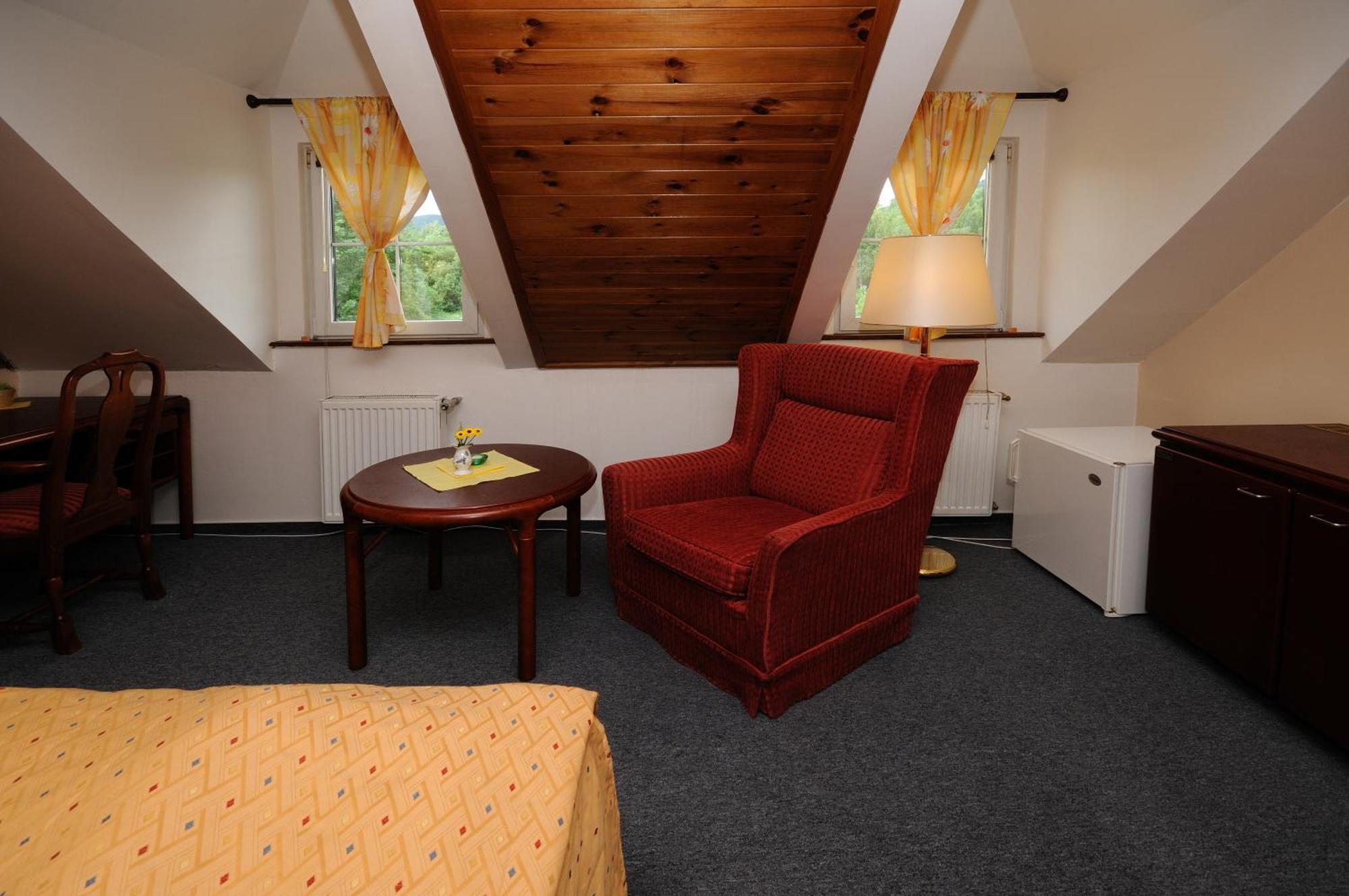 Hotel Bohemia Excellent Klášterec nad Ohří Ruang foto