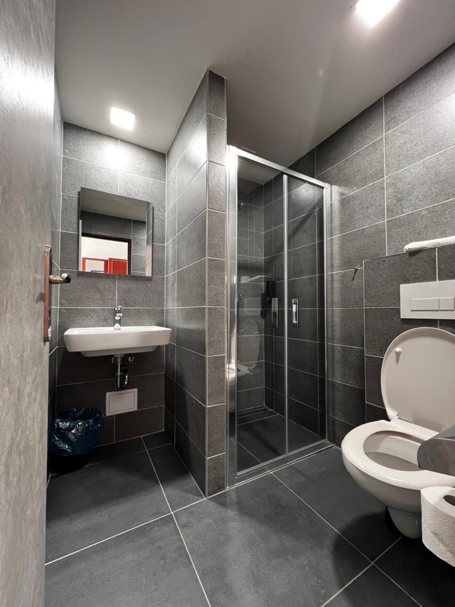 Hotel Bohemia Excellent Klášterec nad Ohří Bagian luar foto